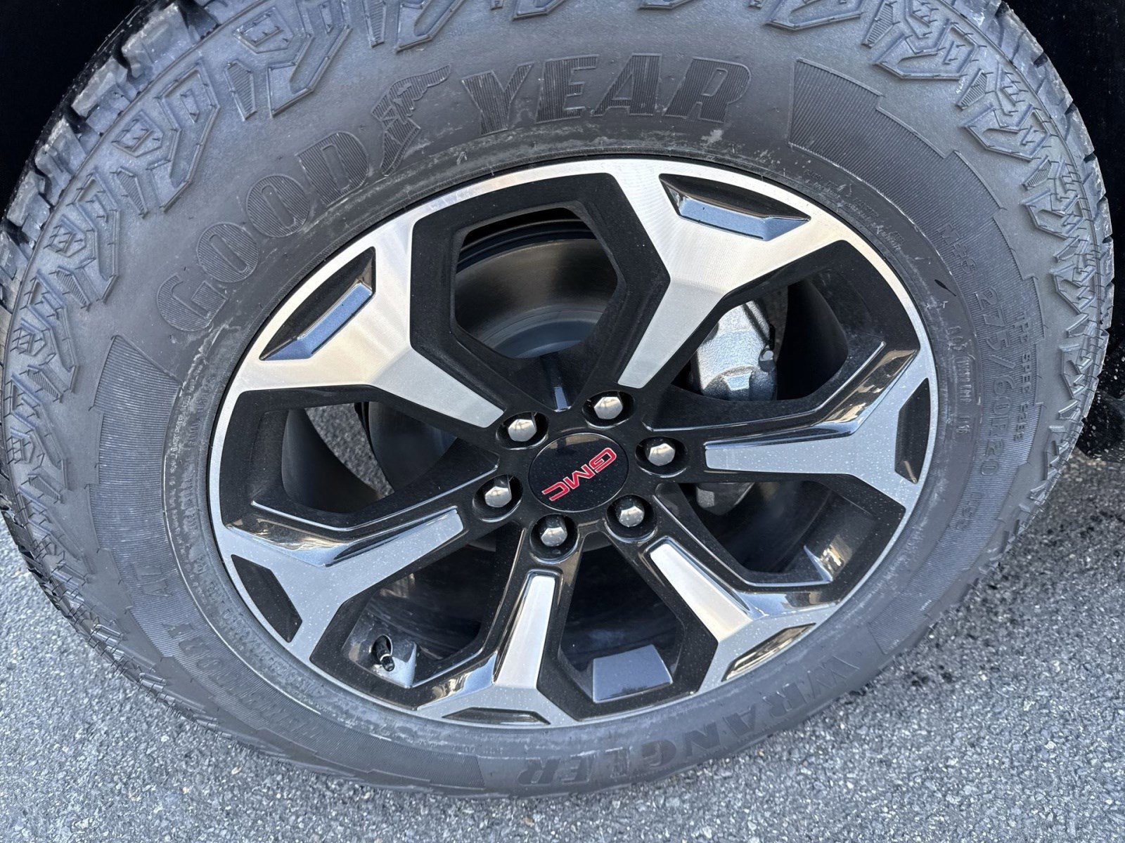 New 2026 GMC Yukon XL AT4 image 11