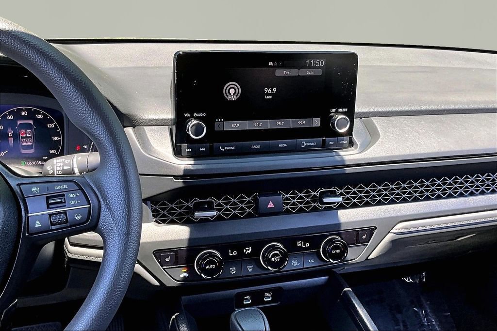 Used 2024 Honda Accord EX image 10