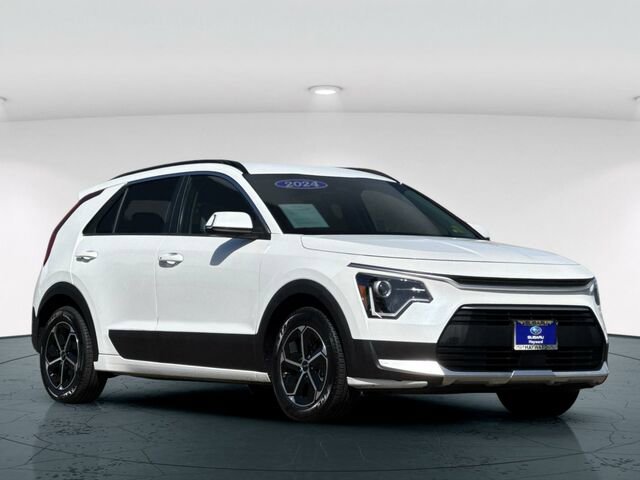 Used 2024 Kia Niro EX FWD image 8