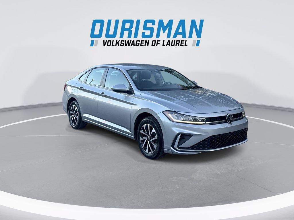 Used 2025 Volkswagen Jetta S FWD image 2