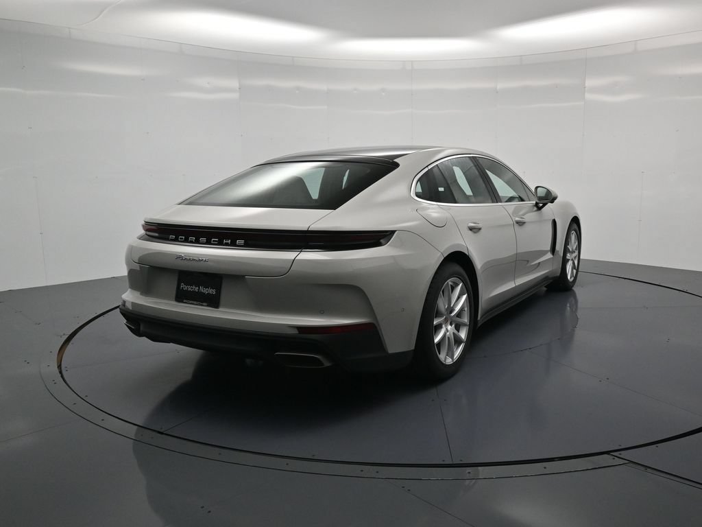 Certified 2026 Porsche Panamera image 30