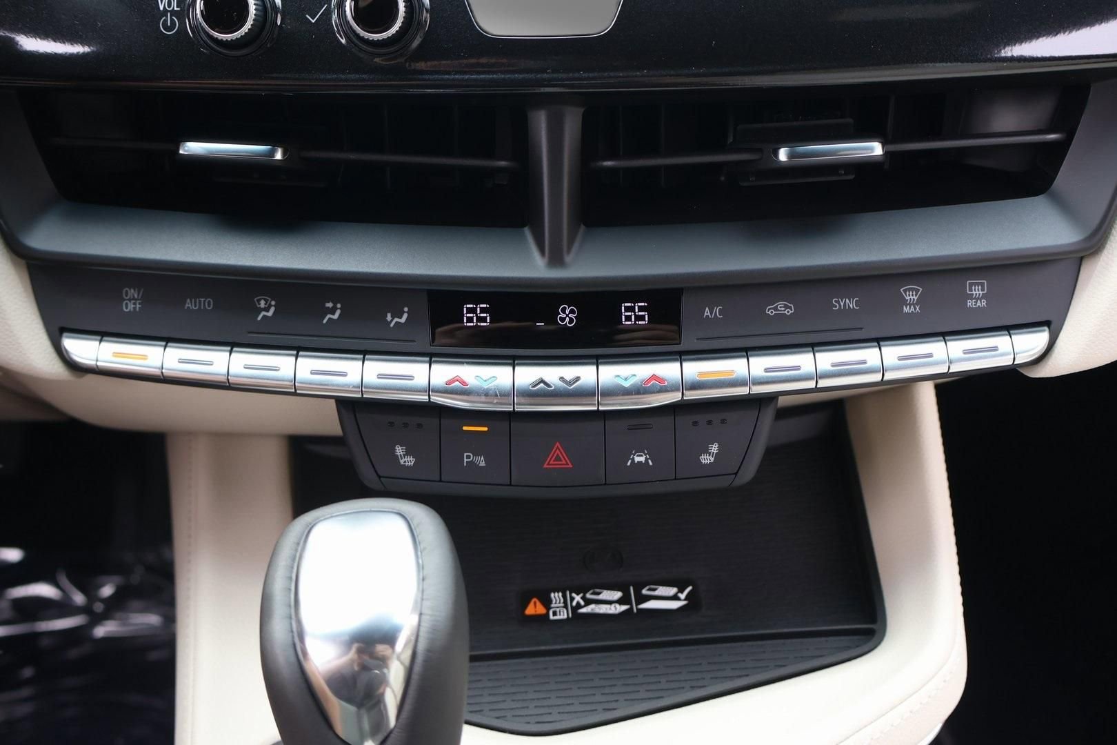 New 2026 Cadillac CT4 Luxury image 24