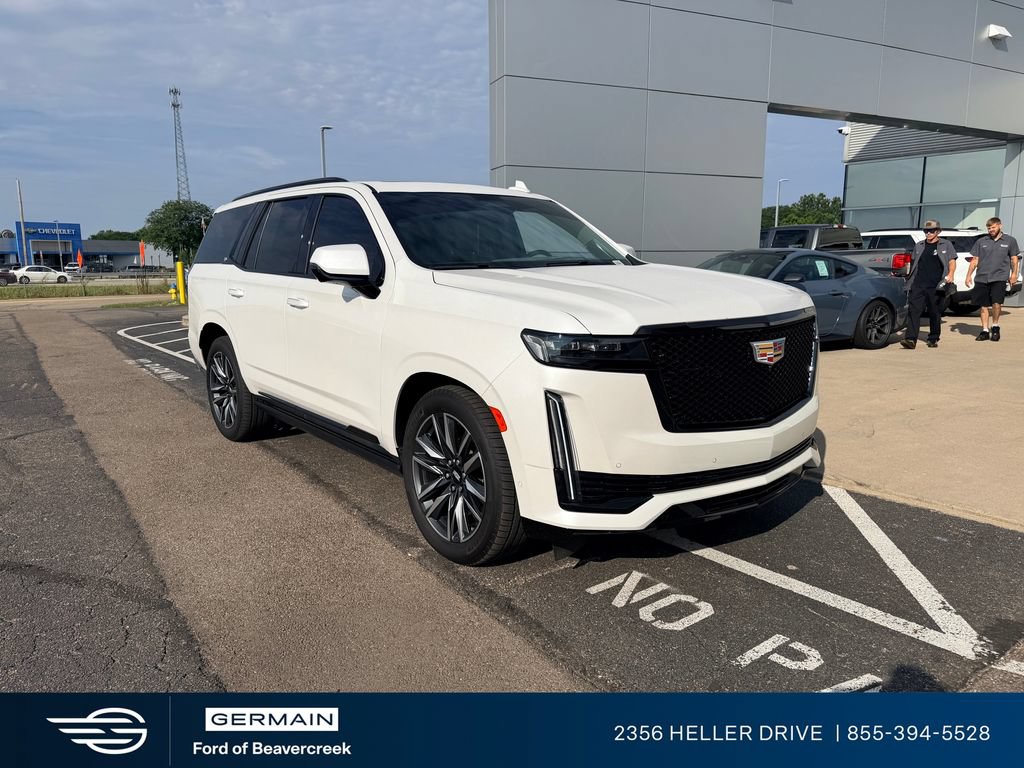 Used 2021 Cadillac Escalade Sport Platinum AWD/4WD image 2