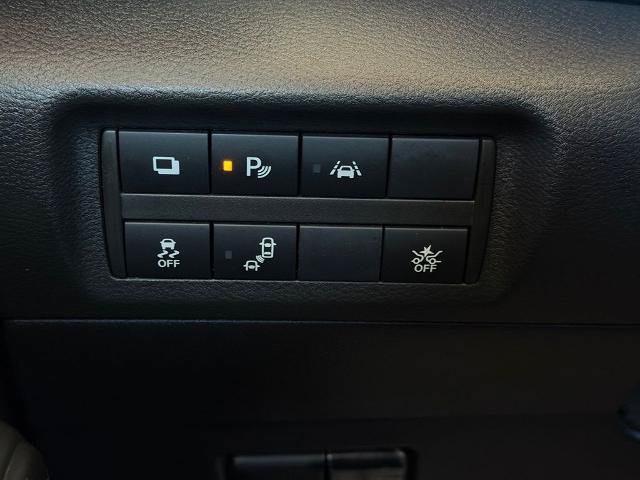 Certified 2025 Nissan Kicks Play S FWD image 25