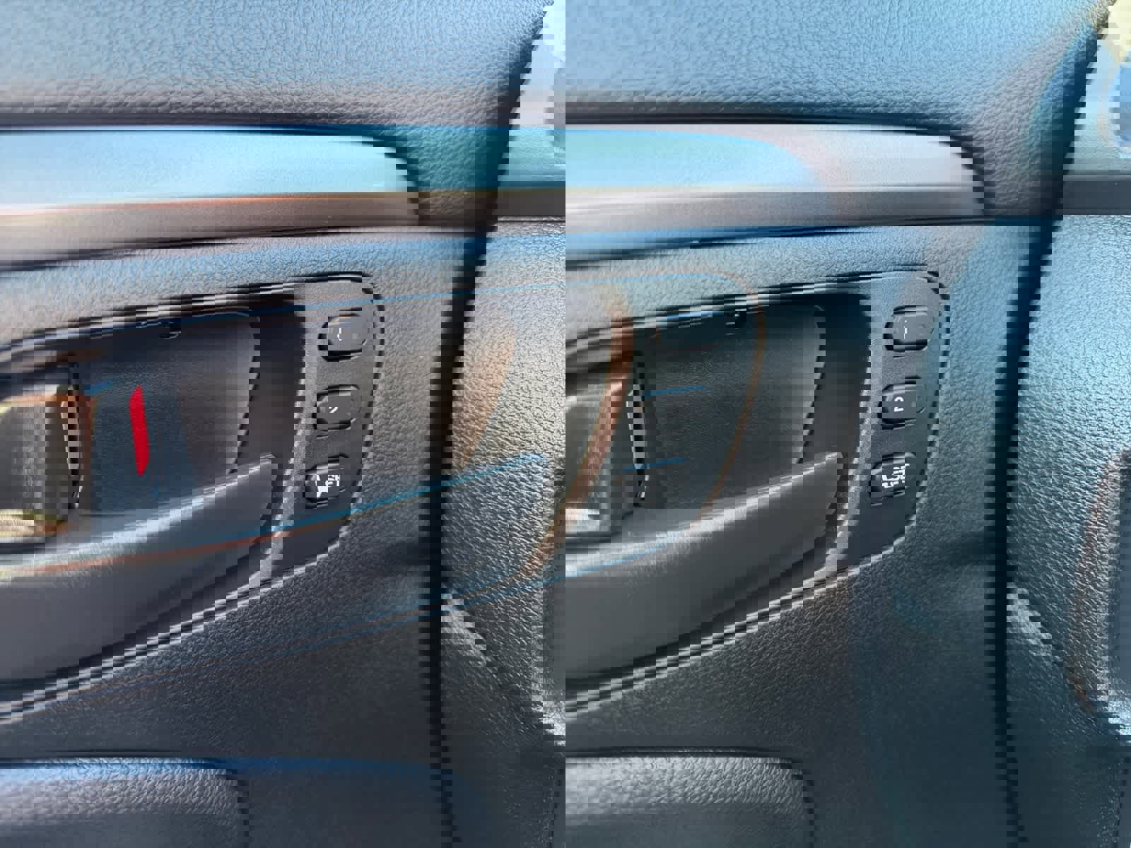 Used 2023 Honda Passport EX-L image 27