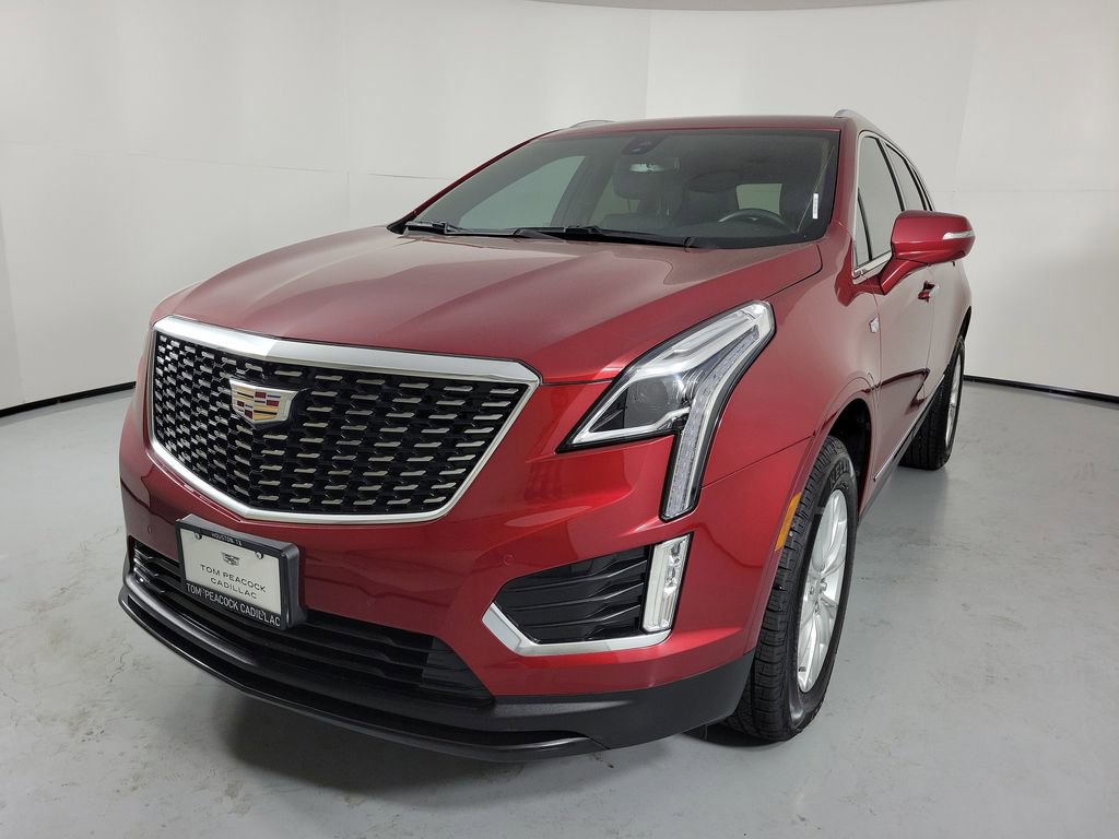 Used 2023 Cadillac XT5 Luxury FWD image 2