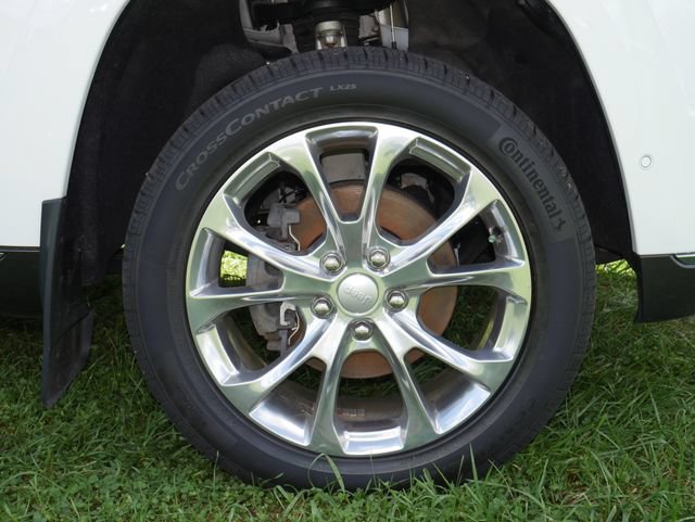 Used 2019 Jeep Grand Cherokee Summit AWD/4WD image 13