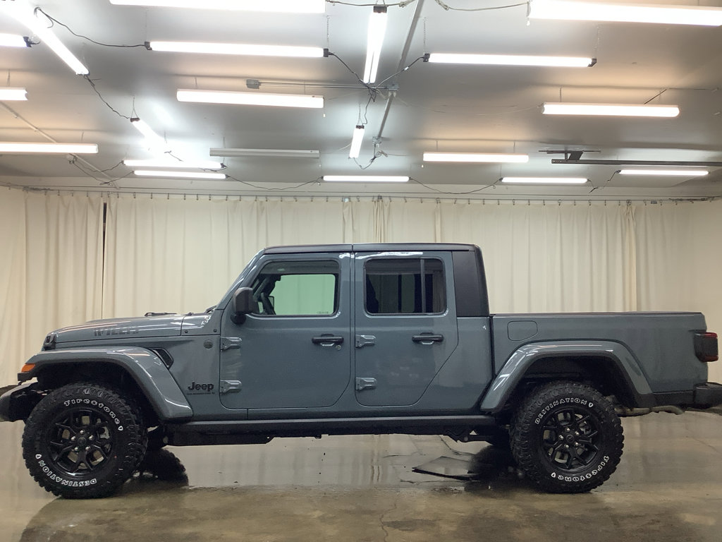 New 2026 Jeep Gladiator Sport S image 10