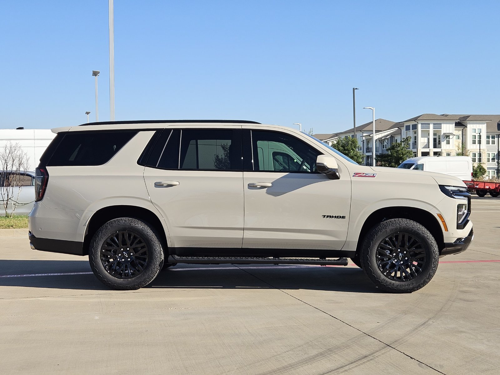 New 2027 Chevrolet Tahoe Z71 w/ Comfort Package AWD/4WD image 7