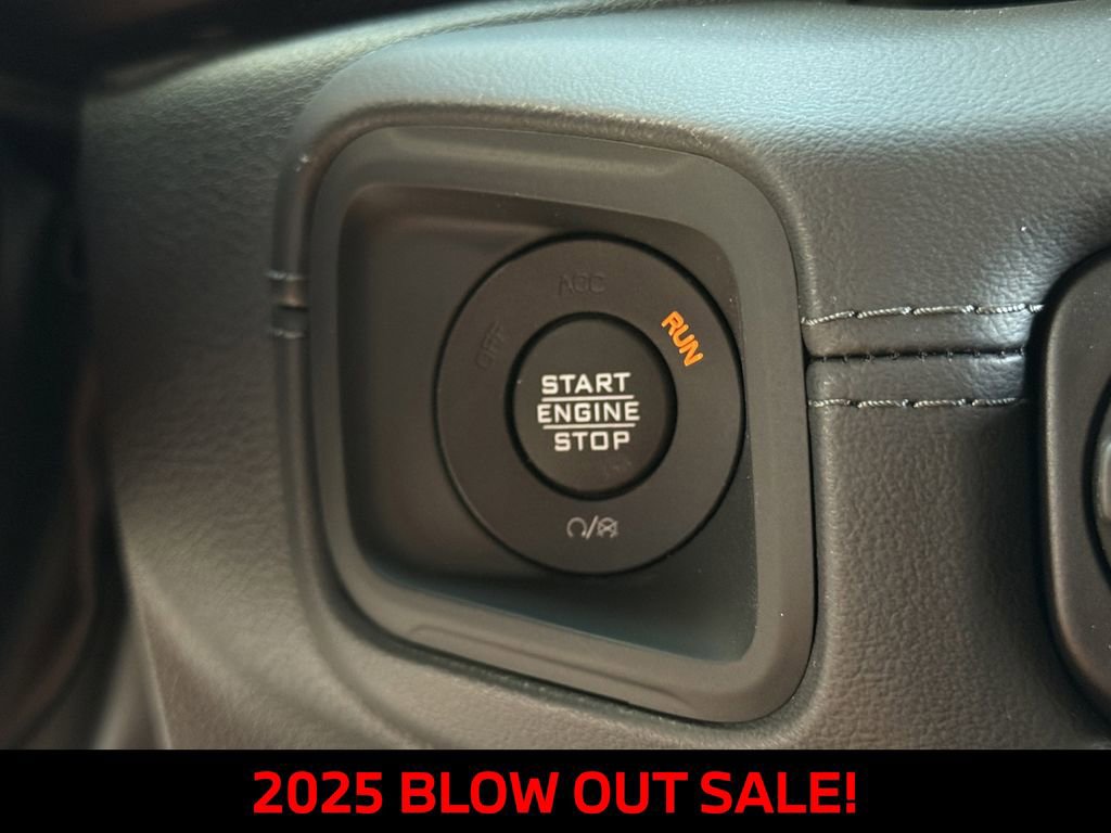 New 2025 Jeep Wrangler Sahara AWD/4WD image 19