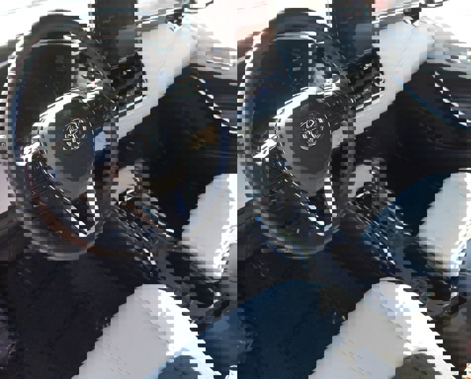 Used 2023 Toyota Corolla XSE image 13