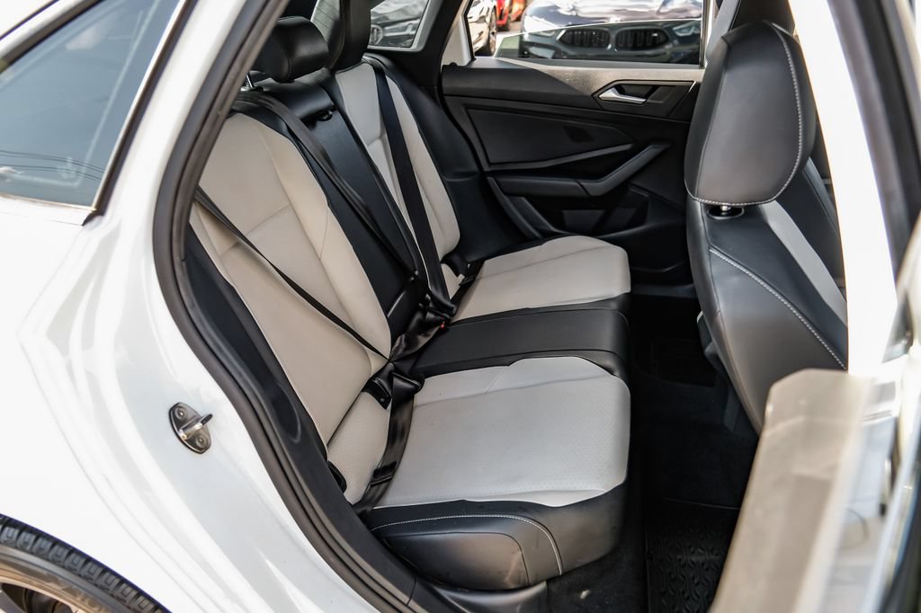 Used 2019 Volkswagen Jetta R-Line FWD image 44