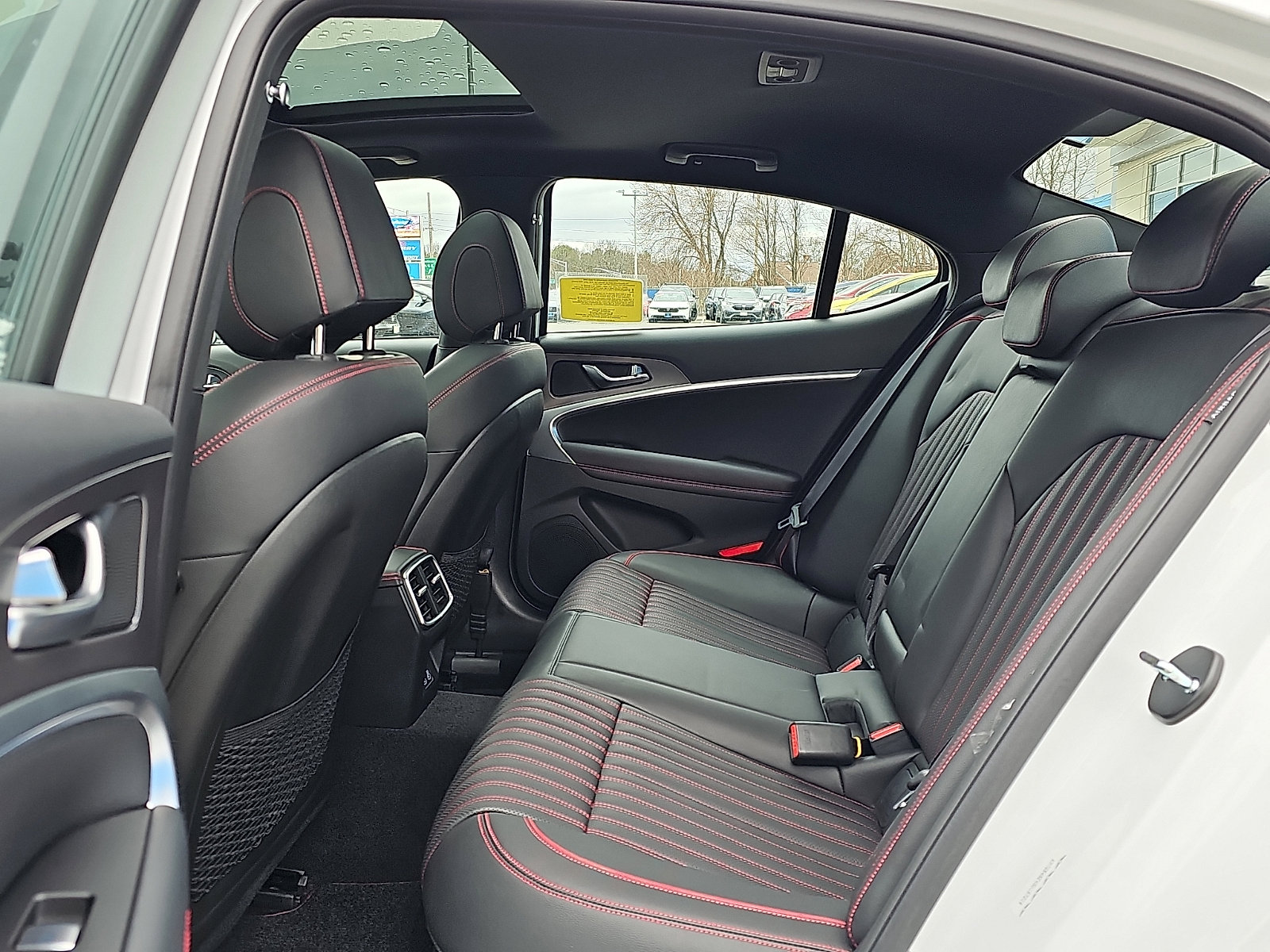 Used 2025 Genesis G70 3.3T Advanced image 10