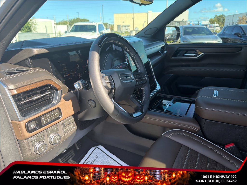Used 2026 GMC Yukon Denali Ultimate AWD/4WD image 16
