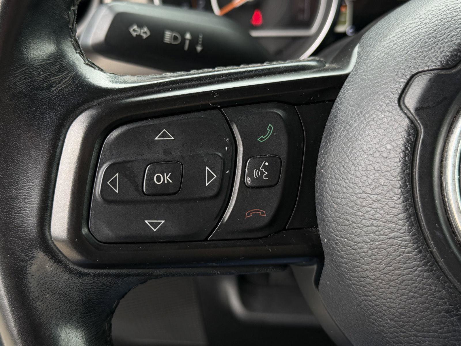 Used 2020 Jeep Wrangler Unlimited Sport image 19