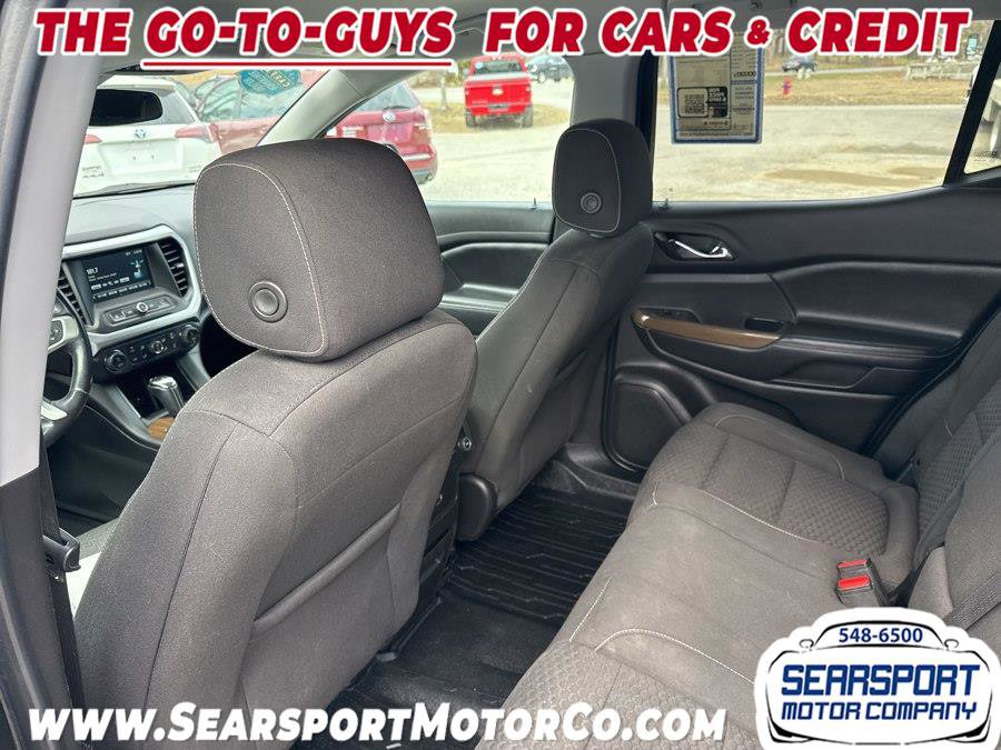 Used 2019 GMC Acadia SLE w/ LPO, Floor Liner Package image 12