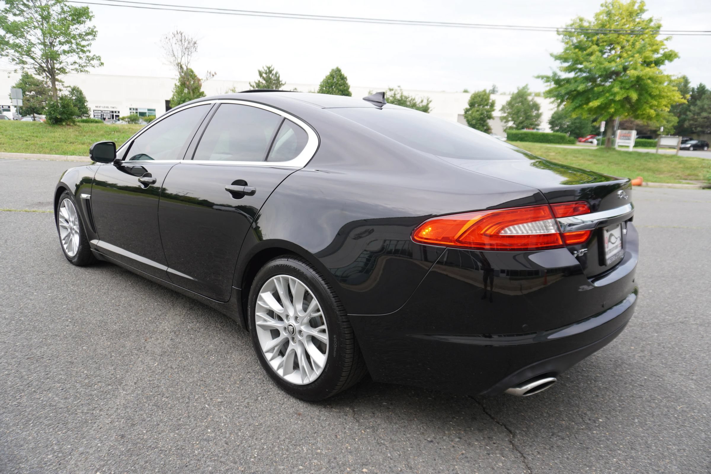 Used 2013 Jaguar XF 3.0 RWD image 5
