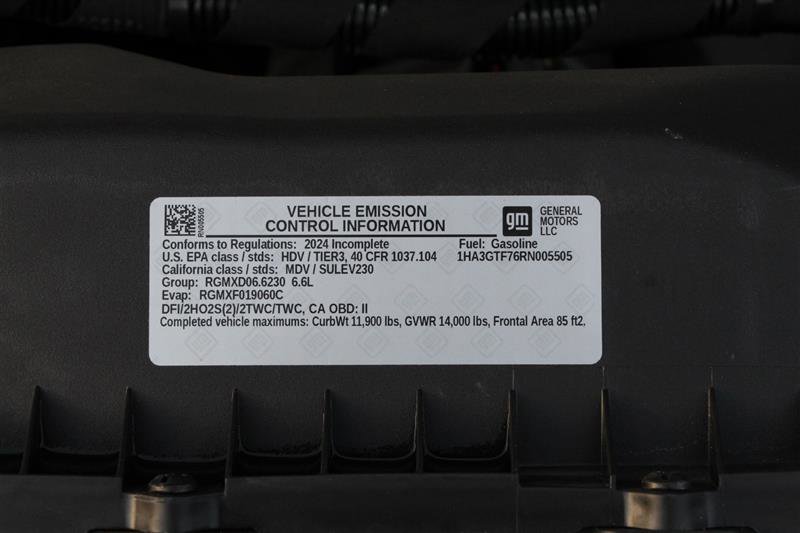 Used 2024 Chevrolet Express 3500 w/ Power Convenience Package image 31