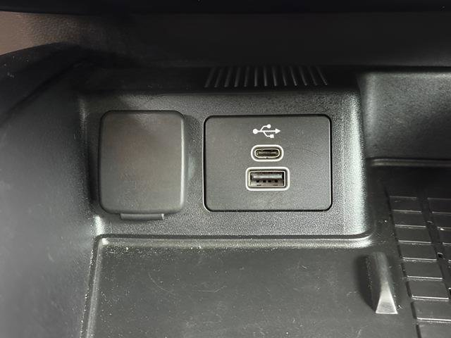 Certified 2025 Ford Bronco Sport Outer Banks w/ Outer Banks Tech Package+ AWD/4WD image 13