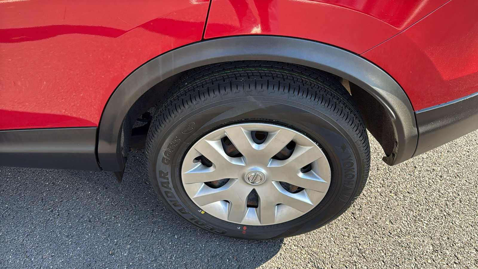 Used 2018 Nissan Rogue Sport S image 20