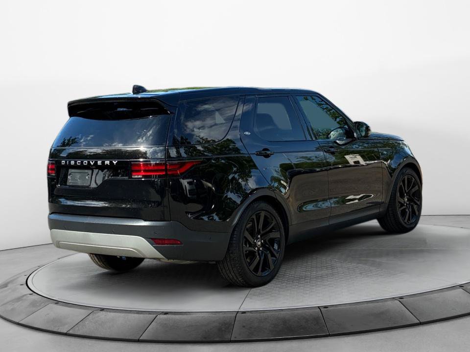 Certified 2025 Land Rover Discovery S AWD/4WD image 7
