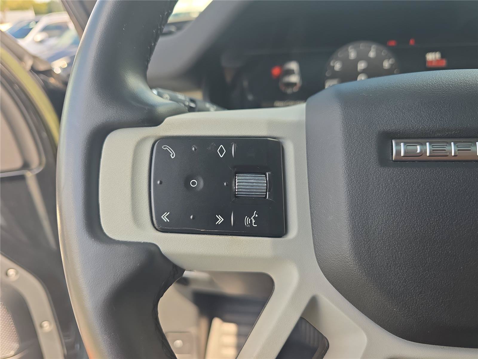 Used 2023 Land Rover Defender 90 S AWD/4WD image 19