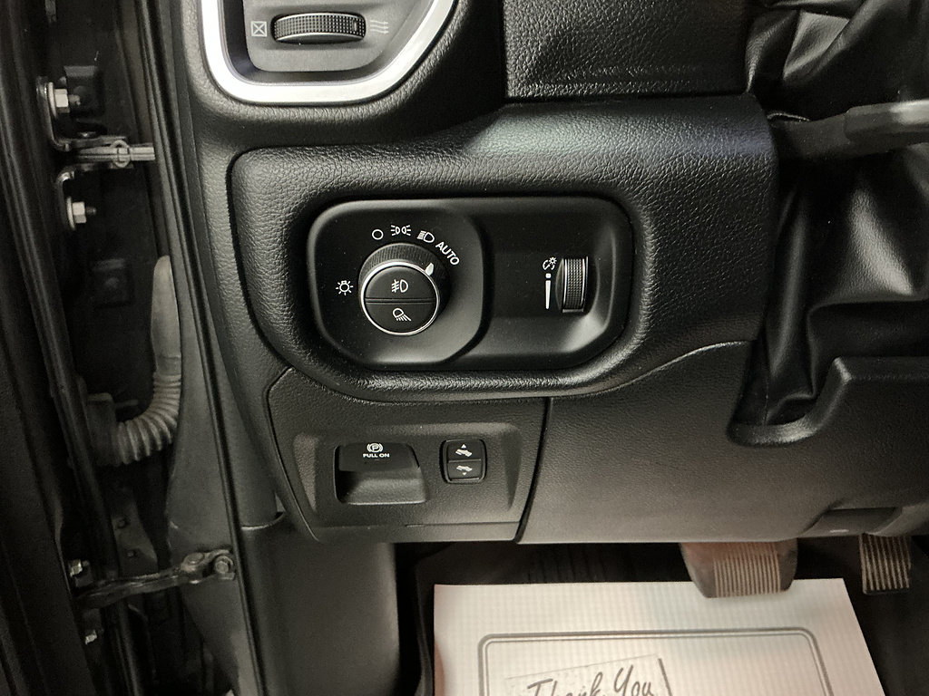 Used 2022 RAM 1500 Big Horn AWD/4WD image 11