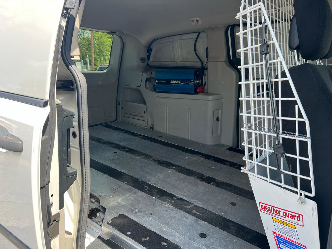 Used 2013 RAM C/V Tradesman w/ UConnect Hands-Free Group FWD image 17
