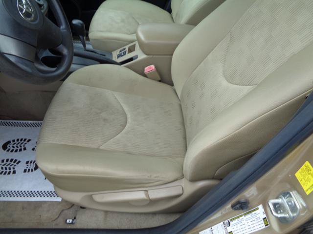 Used 2010 Toyota RAV4 4WD image 14