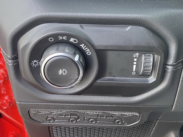 New 2026 Jeep Wrangler Sahara image 27