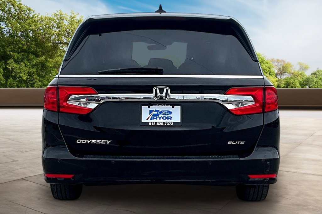 Used 2018 Honda Odyssey Elite image 4