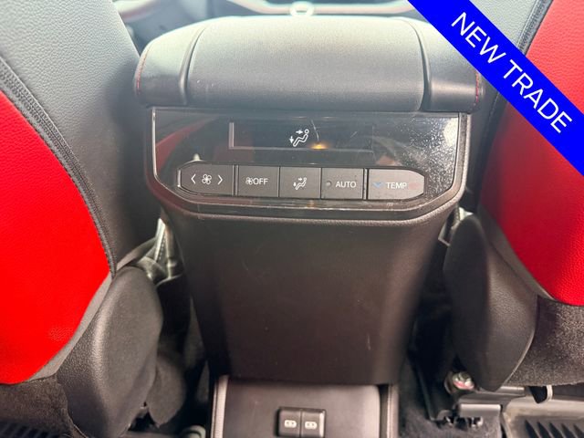 Used 2022 Toyota Highlander XSE image 34