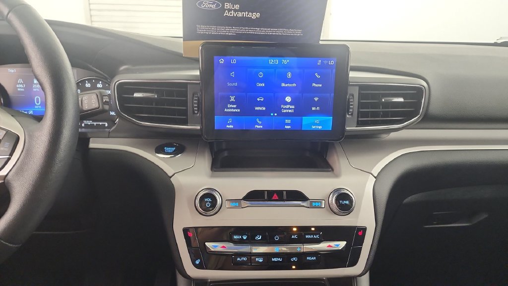 Used 2024 Ford Explorer XLT w/ Equipment Group 202A AWD/4WD image 14