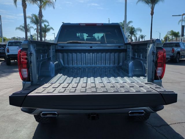 New 2026 GMC Sierra 1500 Elevation w/ LPO, Elevation Black Package AWD/4WD image 26