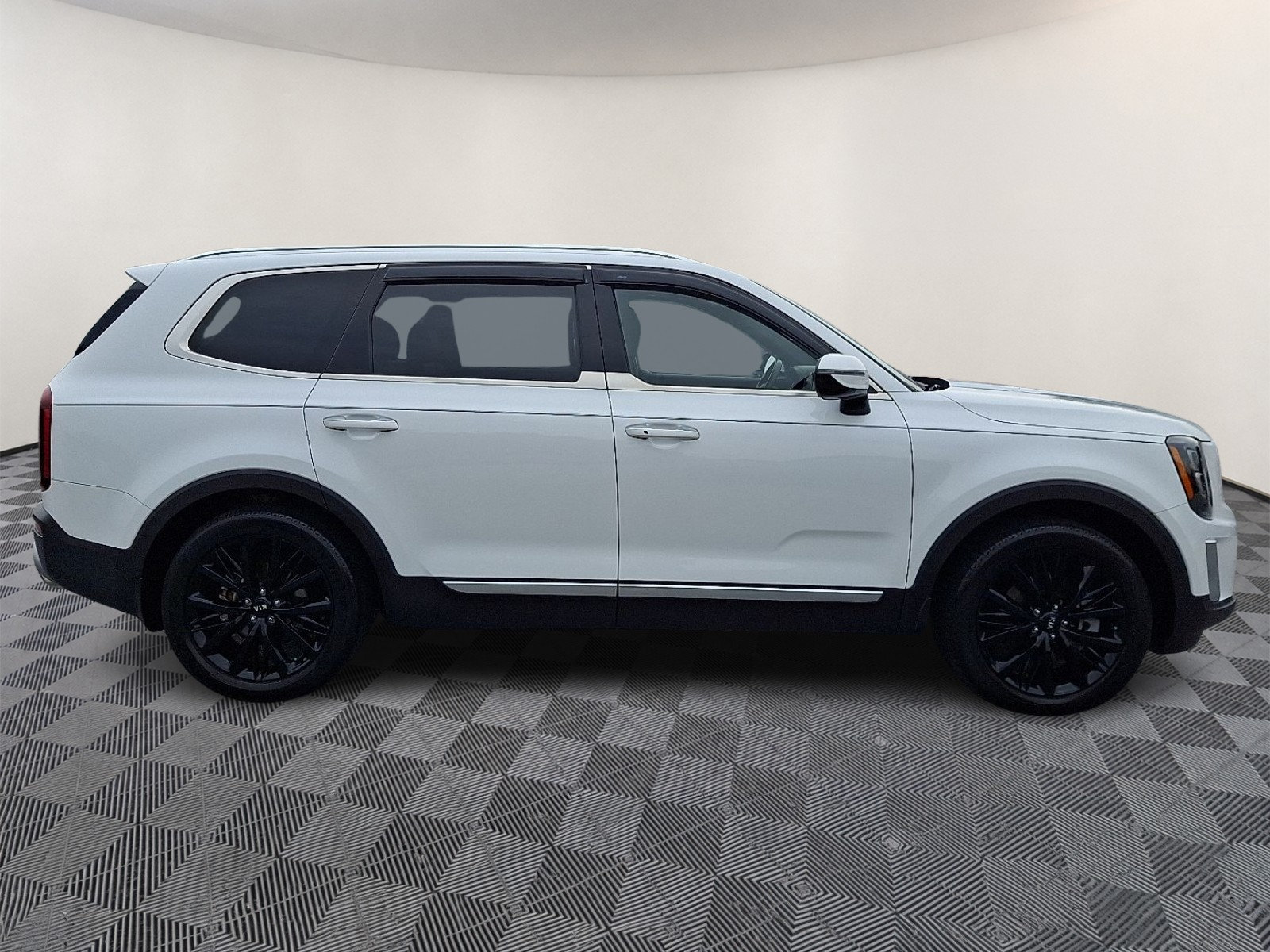 Used 2020 Kia Telluride SX w/ SX Prestige Package AWD/4WD image 7