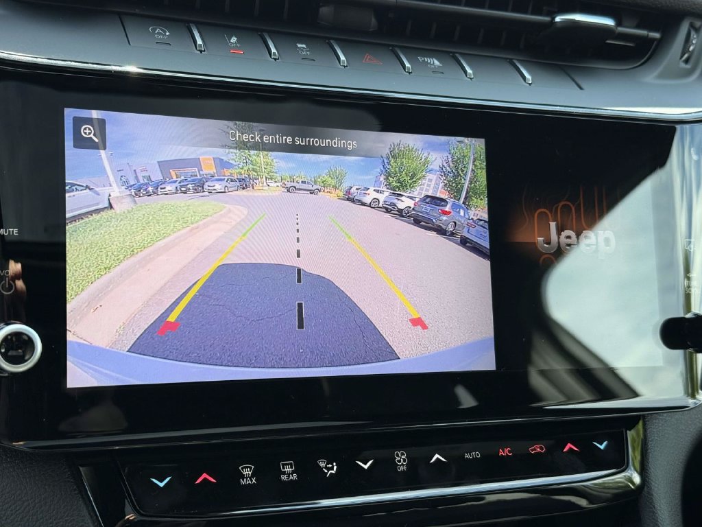 New 2027 Jeep Grand Cherokee Altitude AWD/4WD image 30