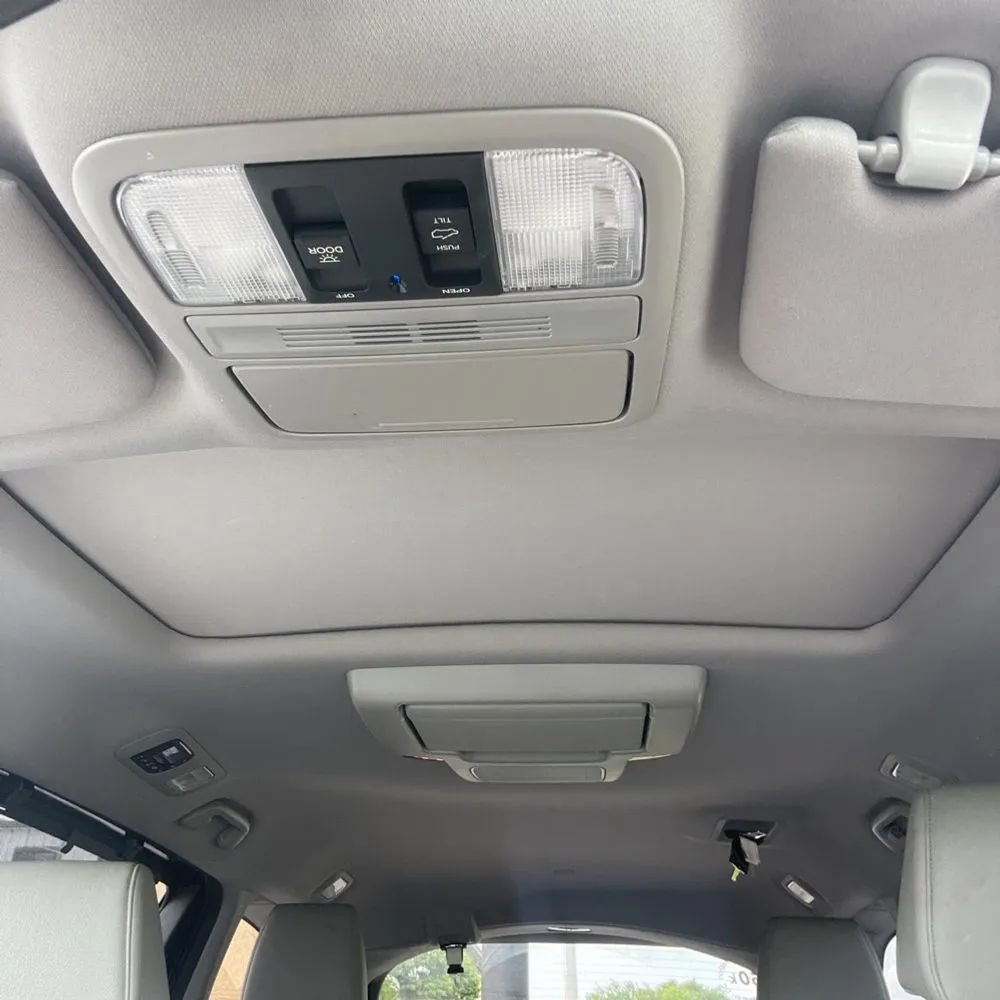 Used 2018 Honda Odyssey EX-L image 21
