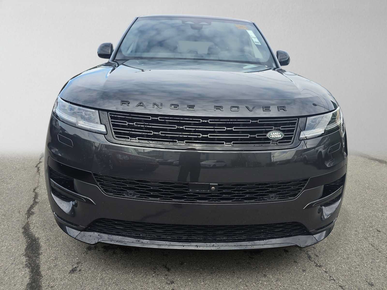 New 2026 Land Rover Range Rover Sport Dynamic SE AWD/4WD image 8