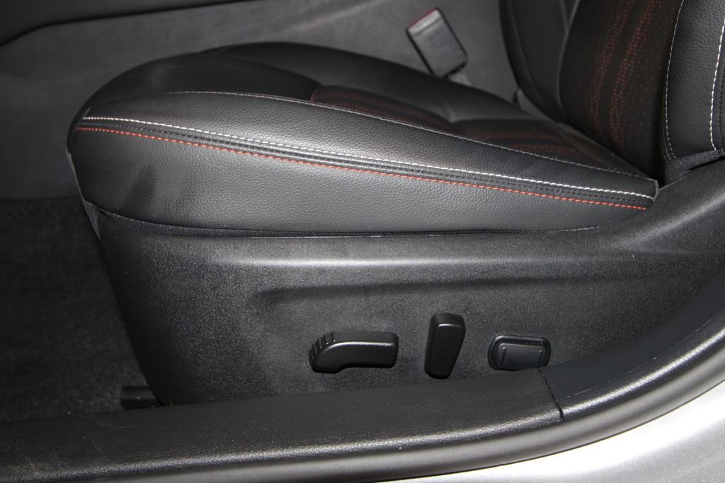 Used 2023 Nissan Altima 2.5 SR w/ SR Premium Package image 7