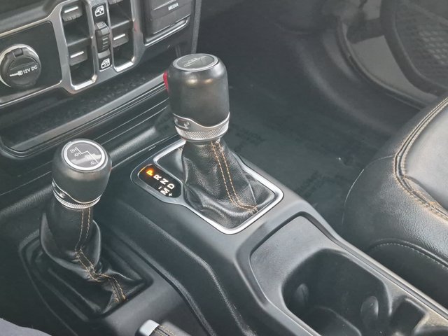 Used 2022 Jeep Gladiator Overland AWD/4WD image 17