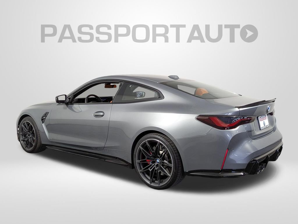 Used 2024 BMW M4 Coupe image 3