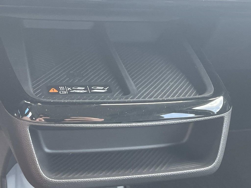 New 2027 Chevrolet Bolt RS w/ Technology Package image 22