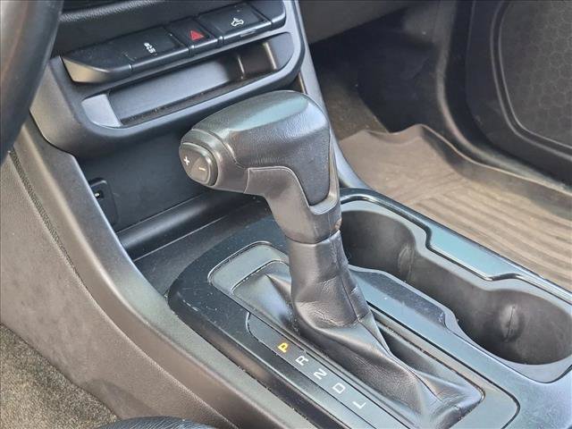Used 2018 Chevrolet Colorado LT w/ LT Convenience Package RWD image 11