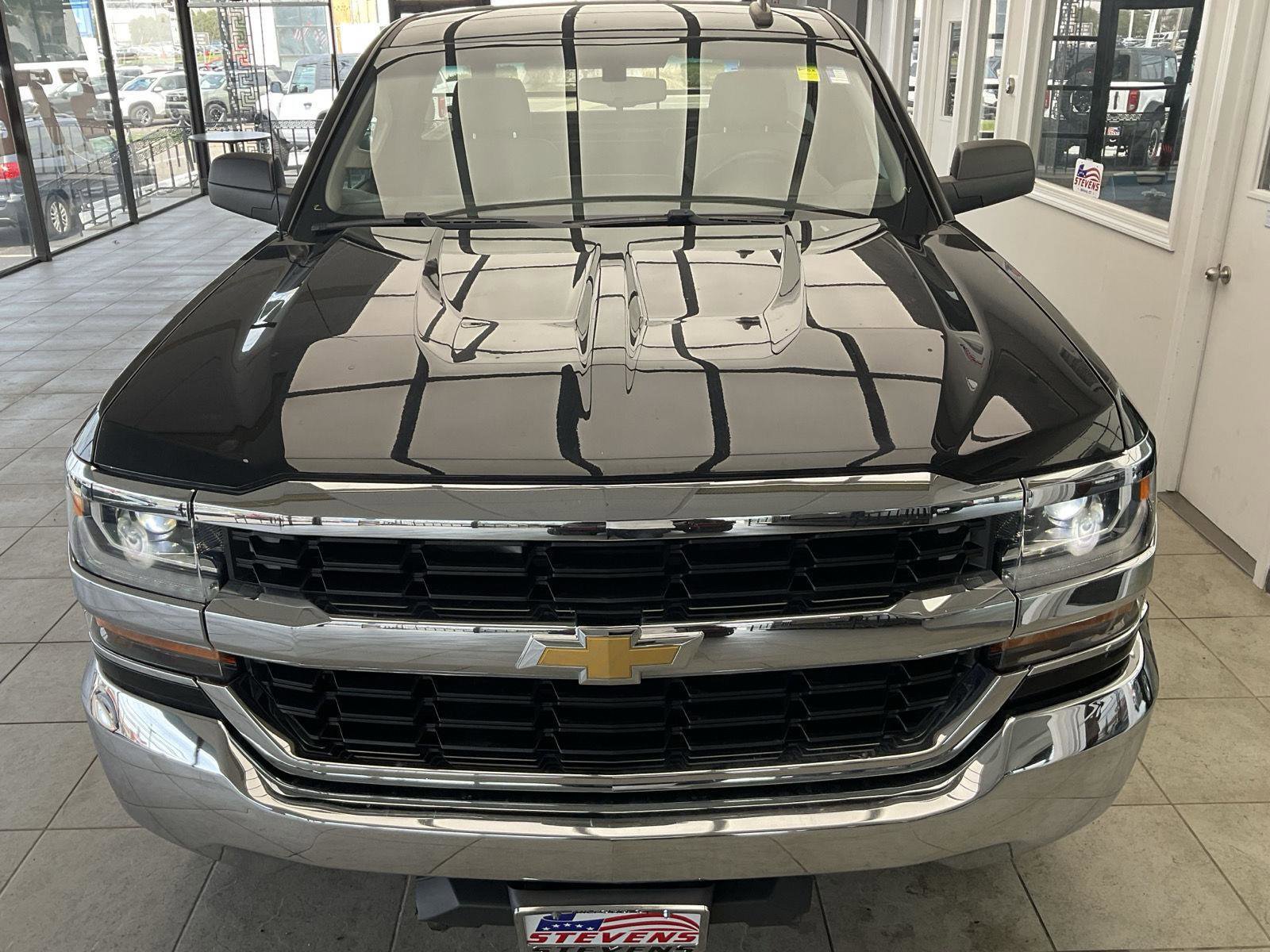 Used 2017 Chevrolet Silverado 1500 LS w/ Trailering Package AWD/4WD image 17