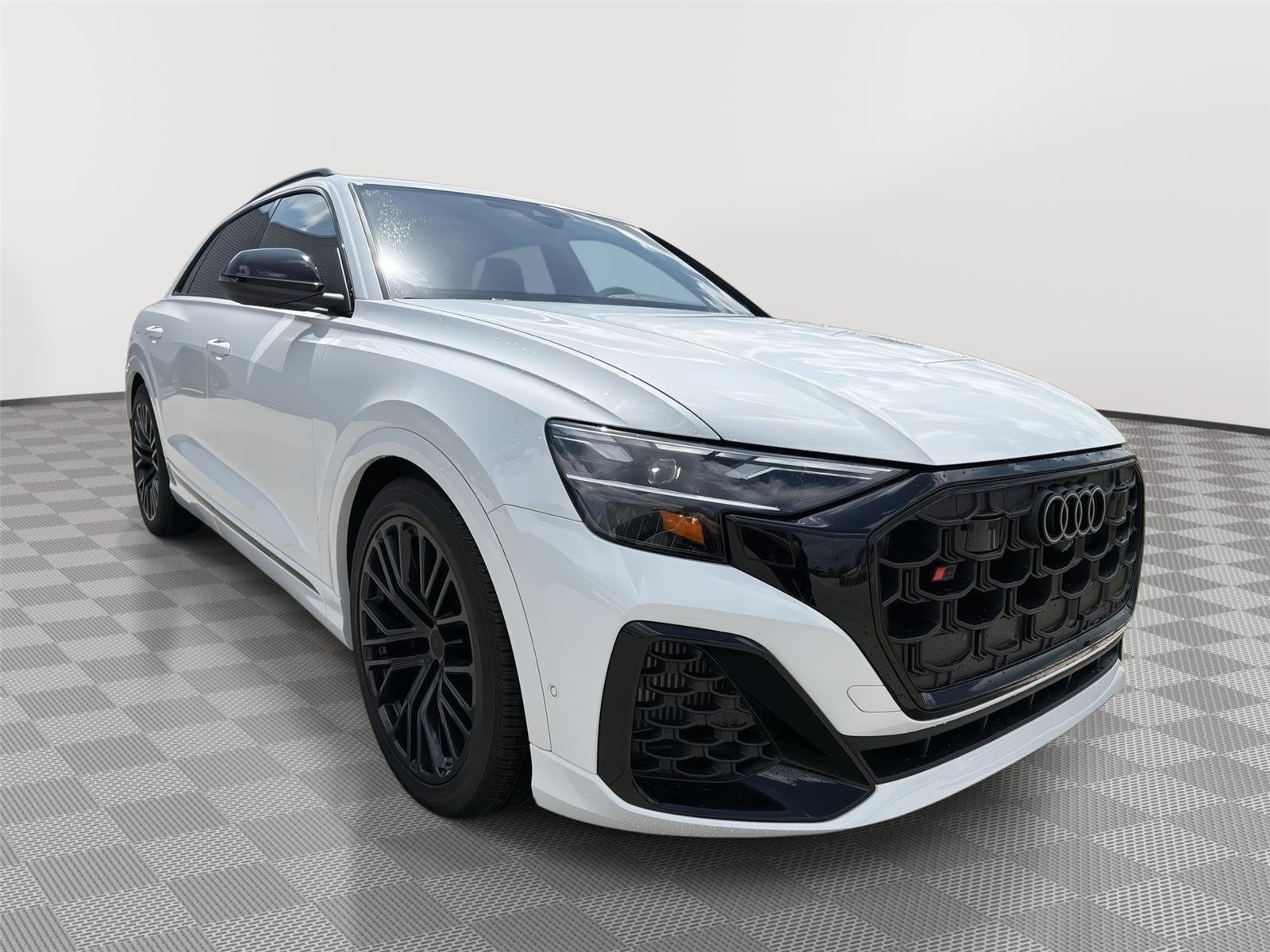 New 2026 Audi SQ8 Premium Plus image 7