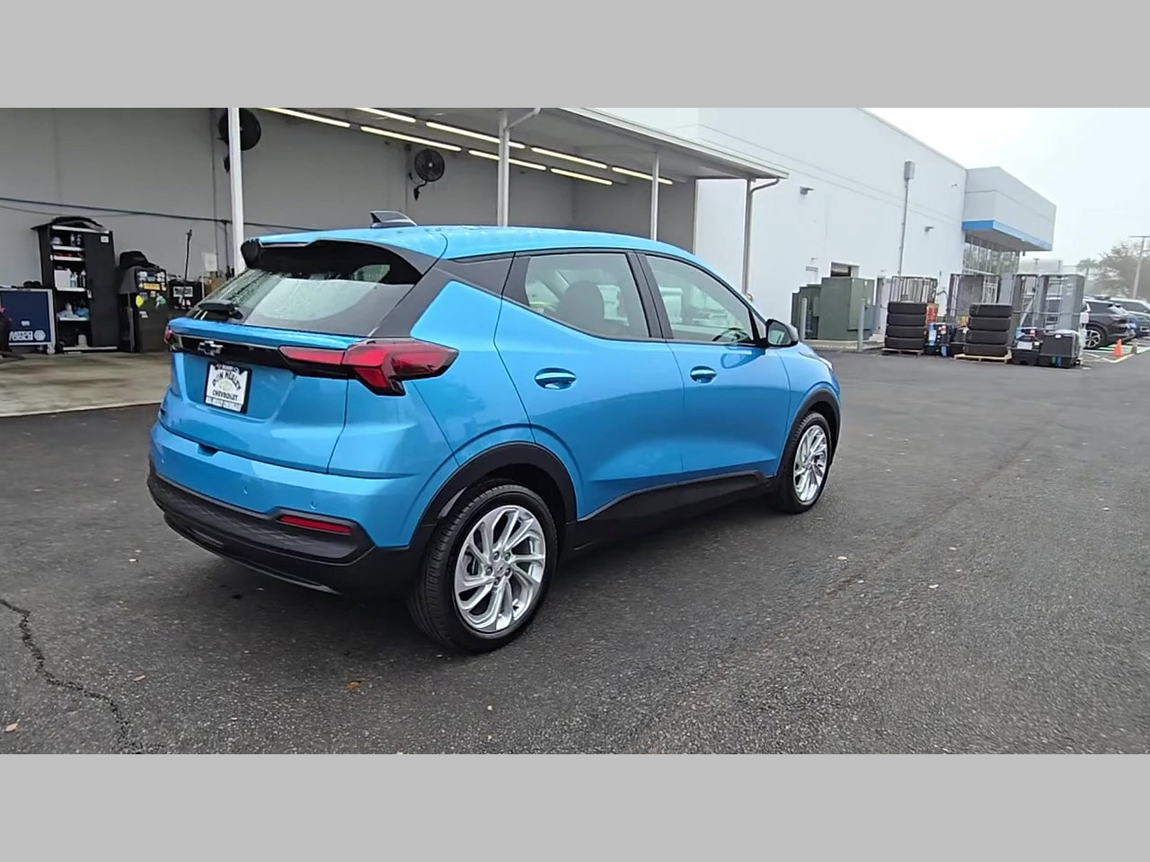 New 2027 Chevrolet Bolt LT w/ Comfort Package image 19