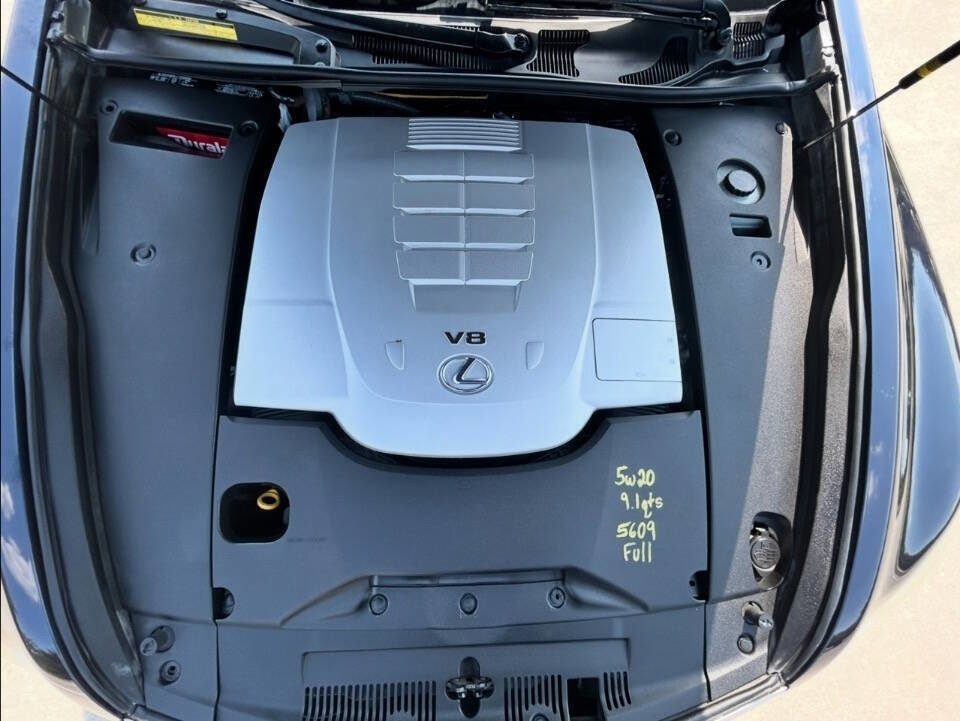 Used 2012 Lexus LS 460 image 27