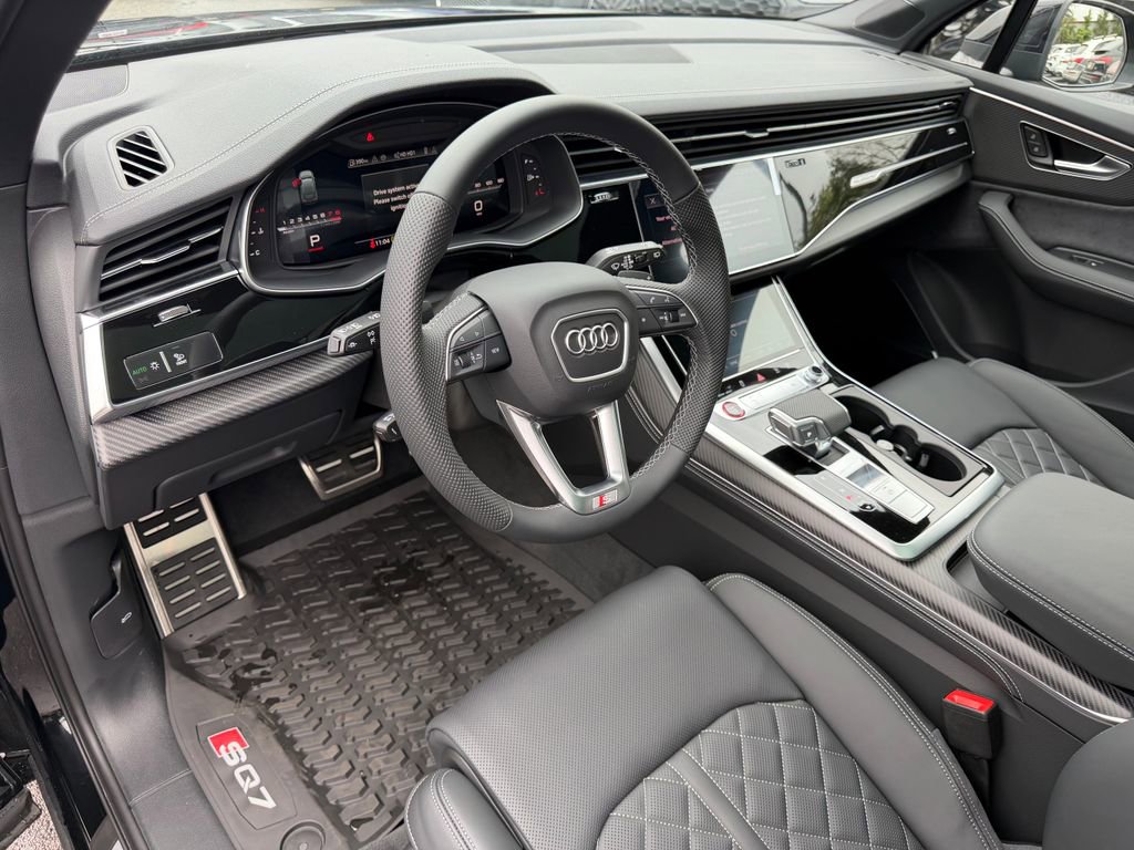 New 2026 Audi SQ7 Premium Plus AWD/4WD image 14