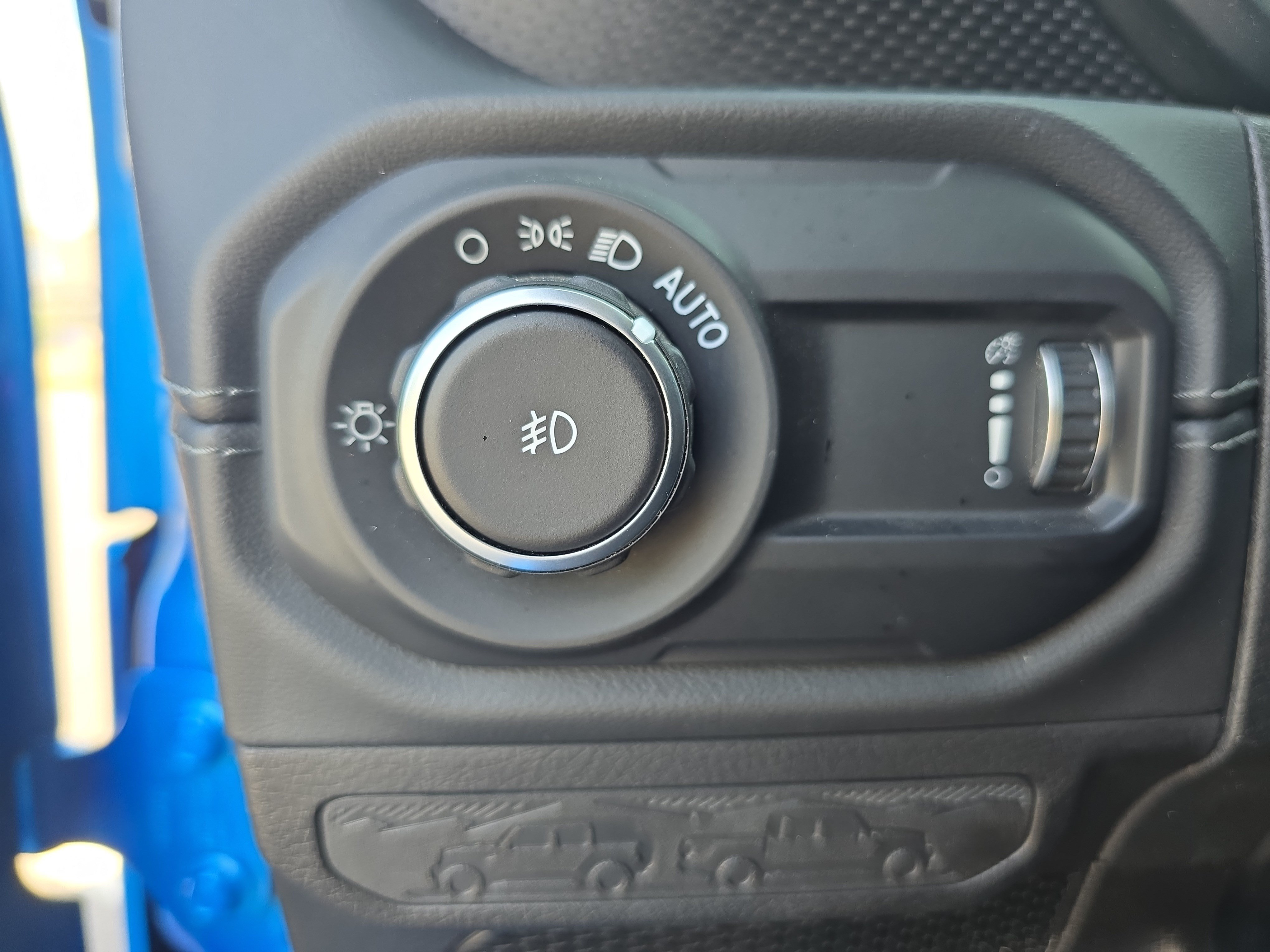 Used 2024 Jeep Wrangler Unlimited Rubicon w/ Convenience Group AWD/4WD image 24