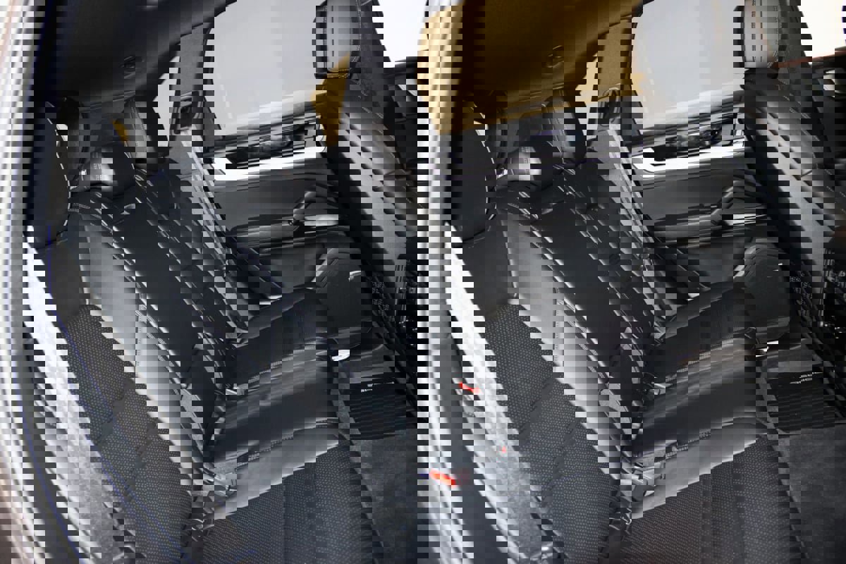 Used 2024 Porsche Cayenne image 76